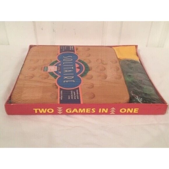 VINTAGE GRIDLOCK AND SOLITAIRE TWO-IN-ONE WOODEN BOARD GAME ~ BRAND NEW SEALED - Picture 3 of 5
